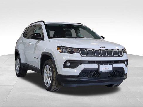 Used 2022 Jeep Compass Latitude w/ Convenience Group image 8