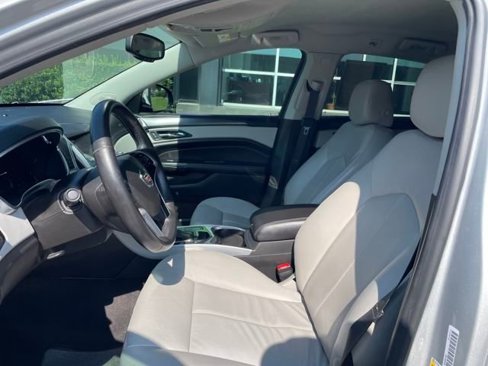 Used 2014 Cadillac SRX FWD image 9