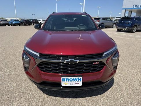 New 2025 Chevrolet Trax RS image 4