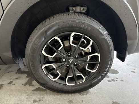 Used 2022 Hyundai Santa Cruz SEL Premium image 36