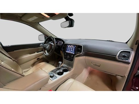Used 2018 Jeep Grand Cherokee Overland image 17