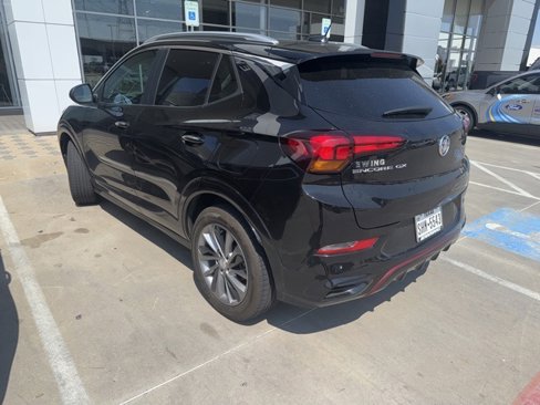 Used 2022 Buick Encore GX Select w/ Sport Touring Package image 3