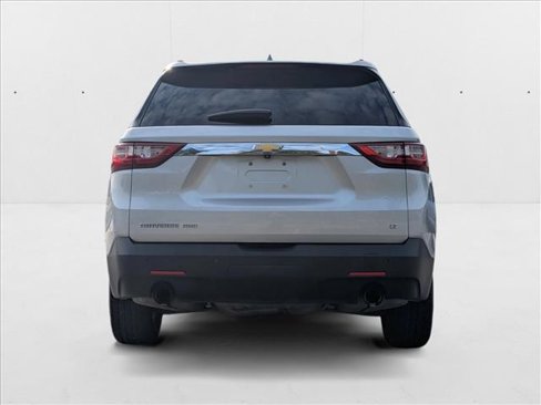 Used 2020 Chevrolet Traverse LT image 6