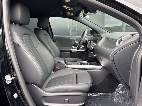 Used 2025 Mercedes-Benz GLA 250 4MATIC image 29