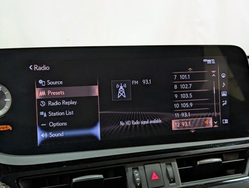 Used 2022 Lexus ES 300h w/ Premium Package image 40