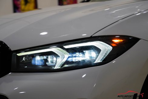 Used 2023 BMW 330e w/ M Sport Package image 34
