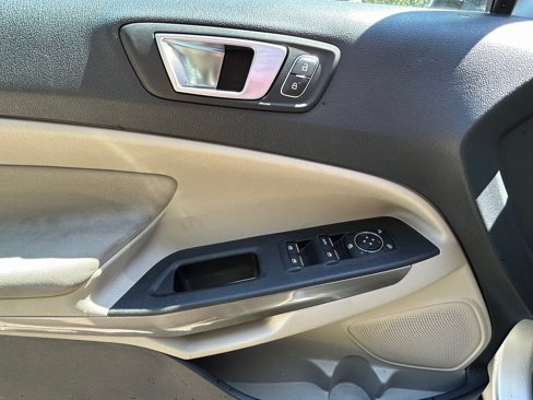 Used 2019 Ford EcoSport SE image 19