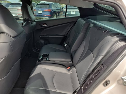 Used 2019 Toyota Prius Prime Advanced image 23
