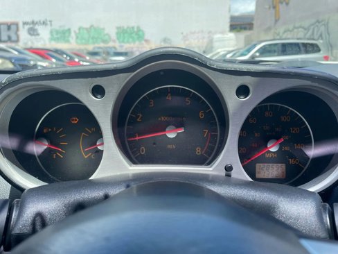 Used 2006 Nissan 350Z Base w/ (N93) Cargo Convenience Pkg image 11