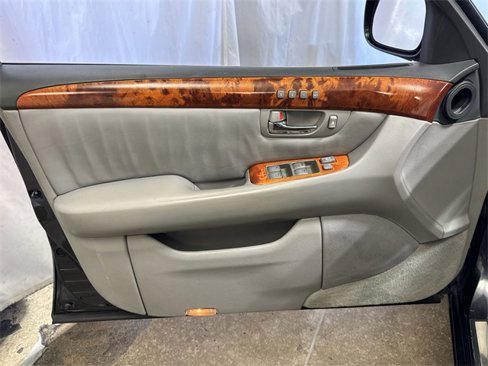 Used 2005 Lexus LS 430 image 19