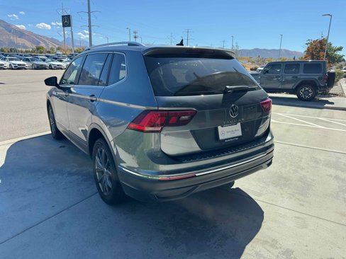 Used 2022 Volkswagen Tiguan SE image 5