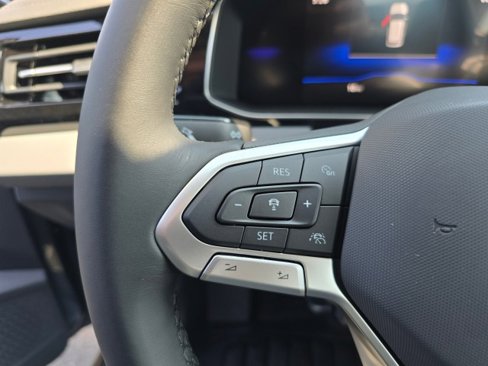 New 2025 Volkswagen Jetta SE image 30