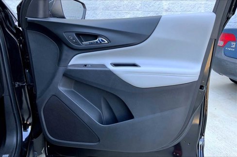 Used 2020 Chevrolet Equinox Premier image 18