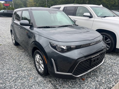 Used 2023 Kia Soul LX w/ Option Group 015 image 2