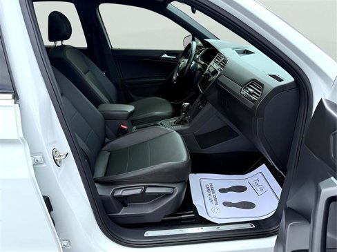 Used 2019 Volkswagen Tiguan SEL R-Line image 33