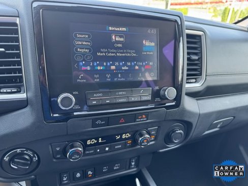 Used 2023 Nissan Frontier SV image 5