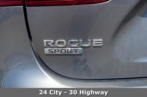 Used 2018 Nissan Rogue Sport S w/ S Appearance Package image 8