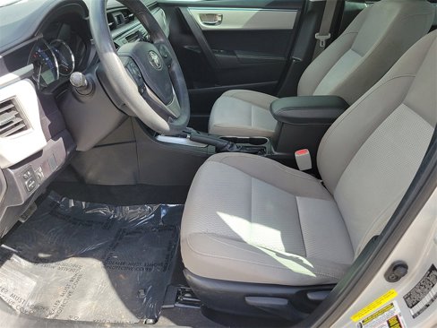 Used 2016 Toyota Corolla LE image 18