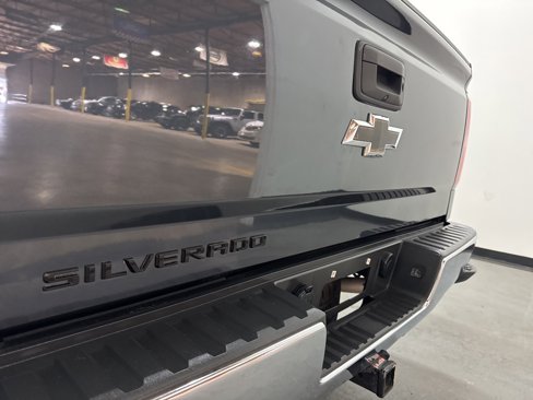 Used 2019 Chevrolet Silverado 1500 LT image 12