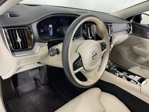 Certified 2024 Volvo S60 T8 Ultimate image 20