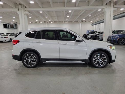 Used 2020 BMW X1 xDrive28i w/ Premium Package image 6
