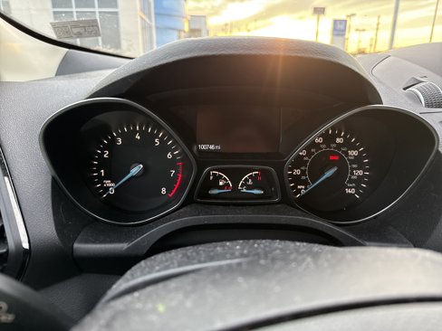 Used 2017 Ford Escape Titanium image 10