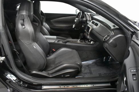 Used 2014 Chevrolet Camaro SS w/ RS Package image 14