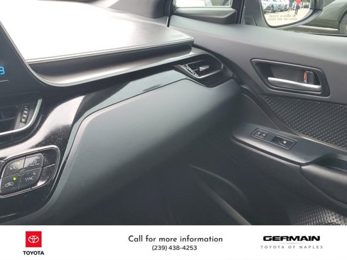 Certified 2019 Toyota C-HR LE image 32