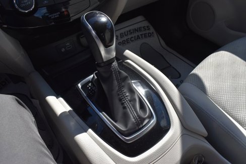 Used 2021 Nissan Rogue Sport SV image 26