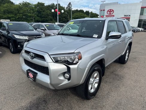 Used 2015 Toyota 4Runner SR5 image 3