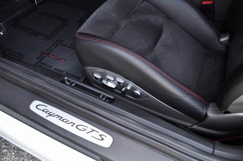 Used 2015 Porsche Cayman GTS image 36