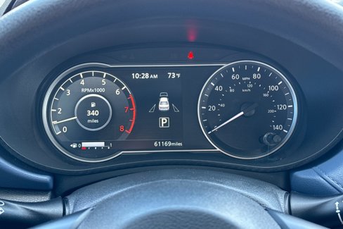 Used 2023 Nissan Versa SV image 28