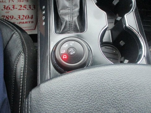 Used 2018 Ford Explorer Limited w/ Ford Safe & Smart Package image 9