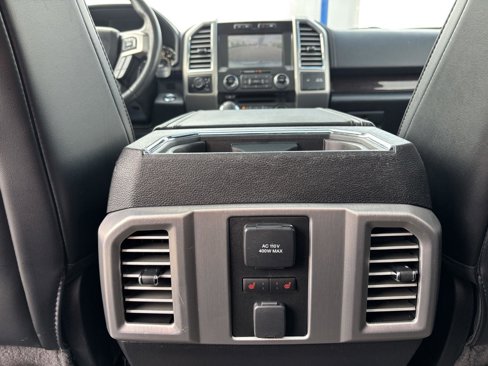 Used 2015 Ford F150 Platinum w/ Equipment Group 701A Luxury image 20