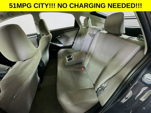 Used 2014 Toyota Prius Plug-In Hybrid image 22