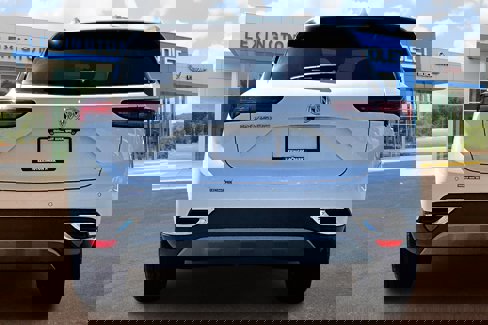 Used 2022 Buick Envision Preferred w/ Safety Package image 4