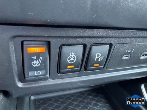 Used 2023 Nissan Frontier SV image 17