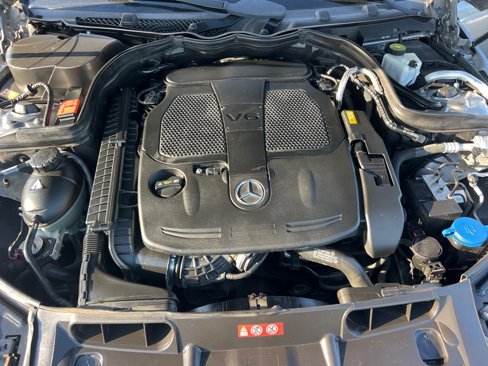 Used 2013 Mercedes-Benz C 300 4MATIC Sedan image 34