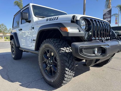 Used 2021 Jeep Wrangler Sport image 9
