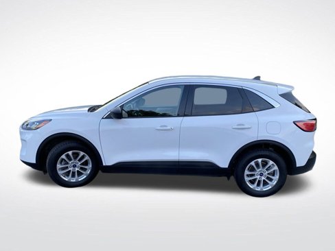 Certified 2022 Ford Escape SE image 12