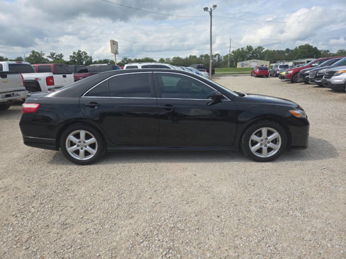 Used 2007 Toyota Camry SE image 2