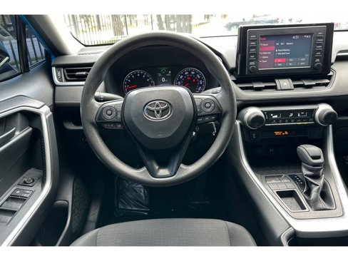 Used 2019 Toyota RAV4 LE image 15