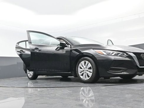 Used 2020 Nissan Sentra S image 22