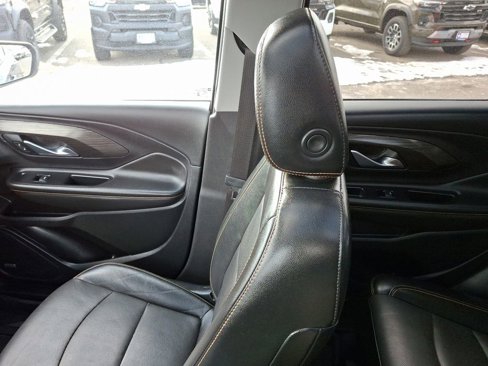 Used 2020 GMC Terrain SLT w/ Preferred Package image 18
