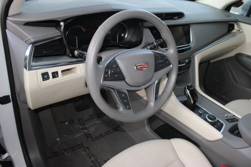 Used 2020 Cadillac XT5 Premium Luxury image 4