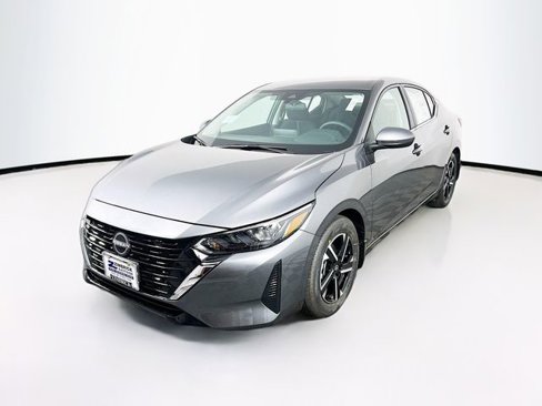 New 2025 Nissan Sentra SV image 3