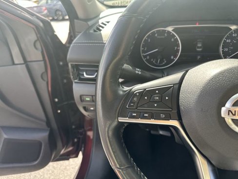 Certified 2023 Nissan Sentra SV image 21