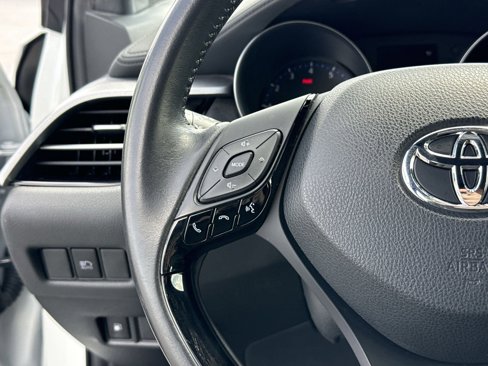 Used 2022 Toyota C-HR Nightshade image 15