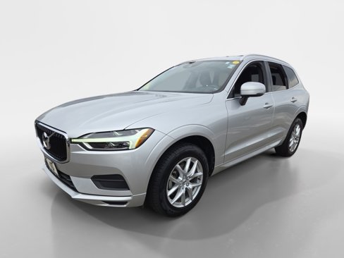Used 2020 Volvo XC60 T5 Momentum w/ Protection Package Premier image 5