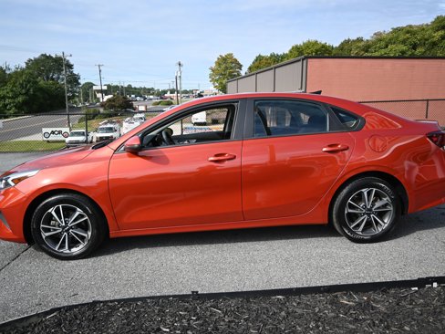 Used 2022 Kia Forte LXS w/ LXS Technology Package image 8